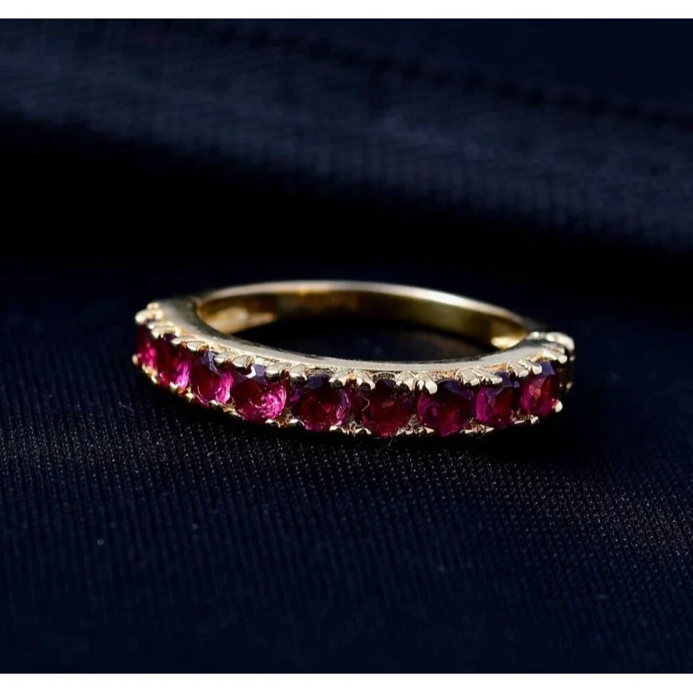 EverTrue Premium Orissa Rhodolite Garnet 1.50 ctw Band Ring in 18K YG Plated